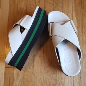 EUC Marni sandal sz. 36